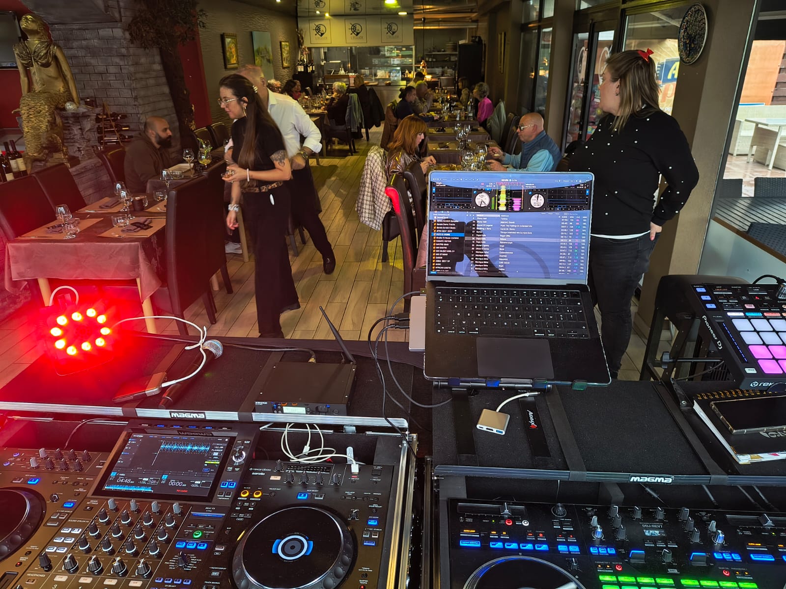 DJDO Live — Soirée DJ sur Bateau